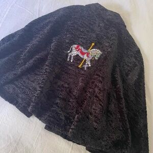🎠 SOLD 🎠 JACQUES SMITH • black velvet cape with carousel horse appliqué